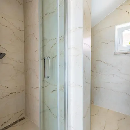 Pezer - Private Heated Pool, Sauna And Jacuzzi Villa
